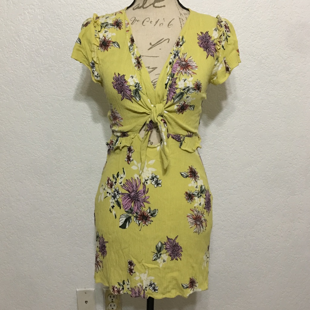 Cotton Candy La Tie Front Floral Print Mini Dress